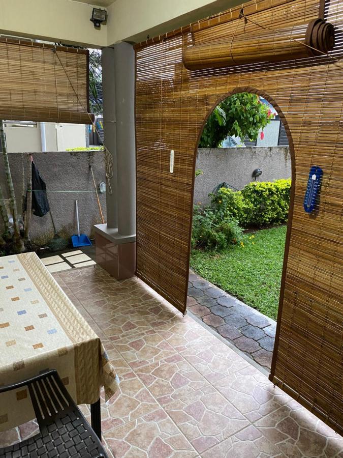 Apartments La Colombe Mont-Choisy Ngoại thất bức ảnh